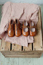 The most beautiful Mary Jane shoe design! Handmade with the highest quality leather in a lovely neutral tan colour and matching cotton laces. Girl shoes. Wholesale. Made in Spain.