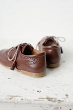 Beautiful smart-casual style lace-up brogue shoes. Made in an classic tan leather with contrast cream laces and a lovely tassel detail. Olivia Ann Shoes