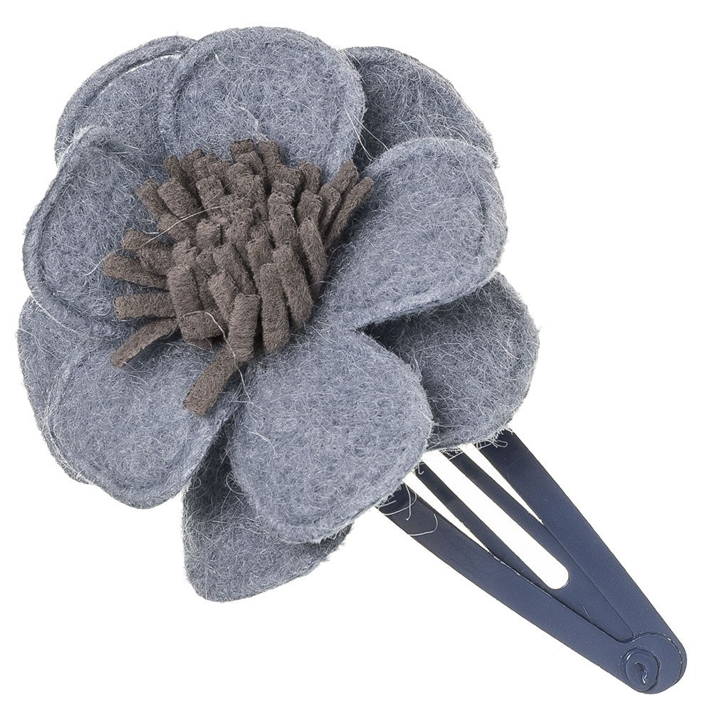 Beautiful hair clip with a delicate felt flower, a unique handmade piece! Wholesale Olivia Ann Kids