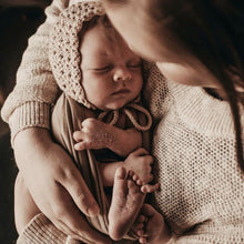 Baby Scalloped Knitted Bonnet - Champagne