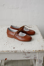 The most beautiful Mary Jane shoe design! Handmade with the highest quality leather in a lovely neutral tan colour and matching cotton laces. Girl shoes. Wholesale. Made in Spain.