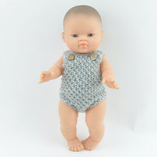 This cosy, textured knitted romper is hand knitted in Europe, specially designed for the 32 cm dolls, but can fit dolls around 30-34cm (11 - 13 inch) Miniland, Minikane, Paola Reina Gordis etc.