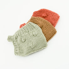 This cosy, textured doll bonnet is hand knitted in Europe, specially designed for the 38 cm dolls, but can fit dolls around 34 - 40 cm (13 - 15 inch) Miniland, Minikane, Paola Reina Gordis etc, has beautiful pixie shape with lovely popcorn details, just adorable!