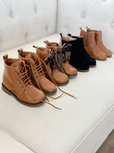 Olivia Ann "Chelsea" Tan Leather Unisex Shoes