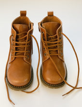 Vintage Brown Leather Unisex Boots