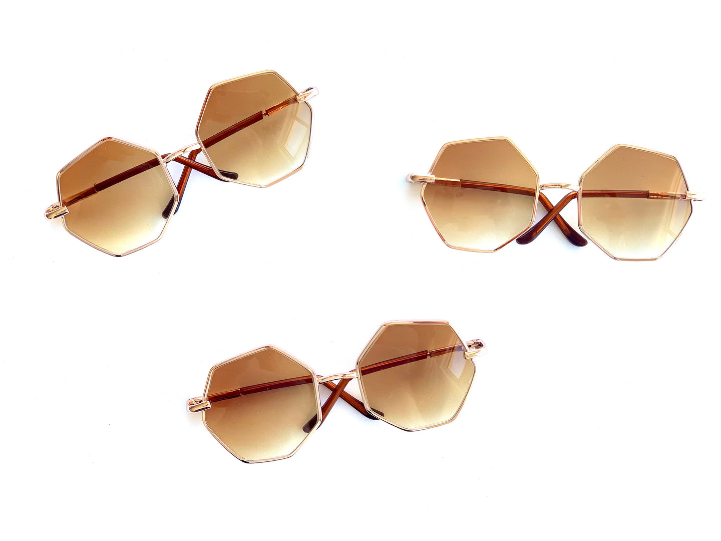 Doll's hexagonal glasses