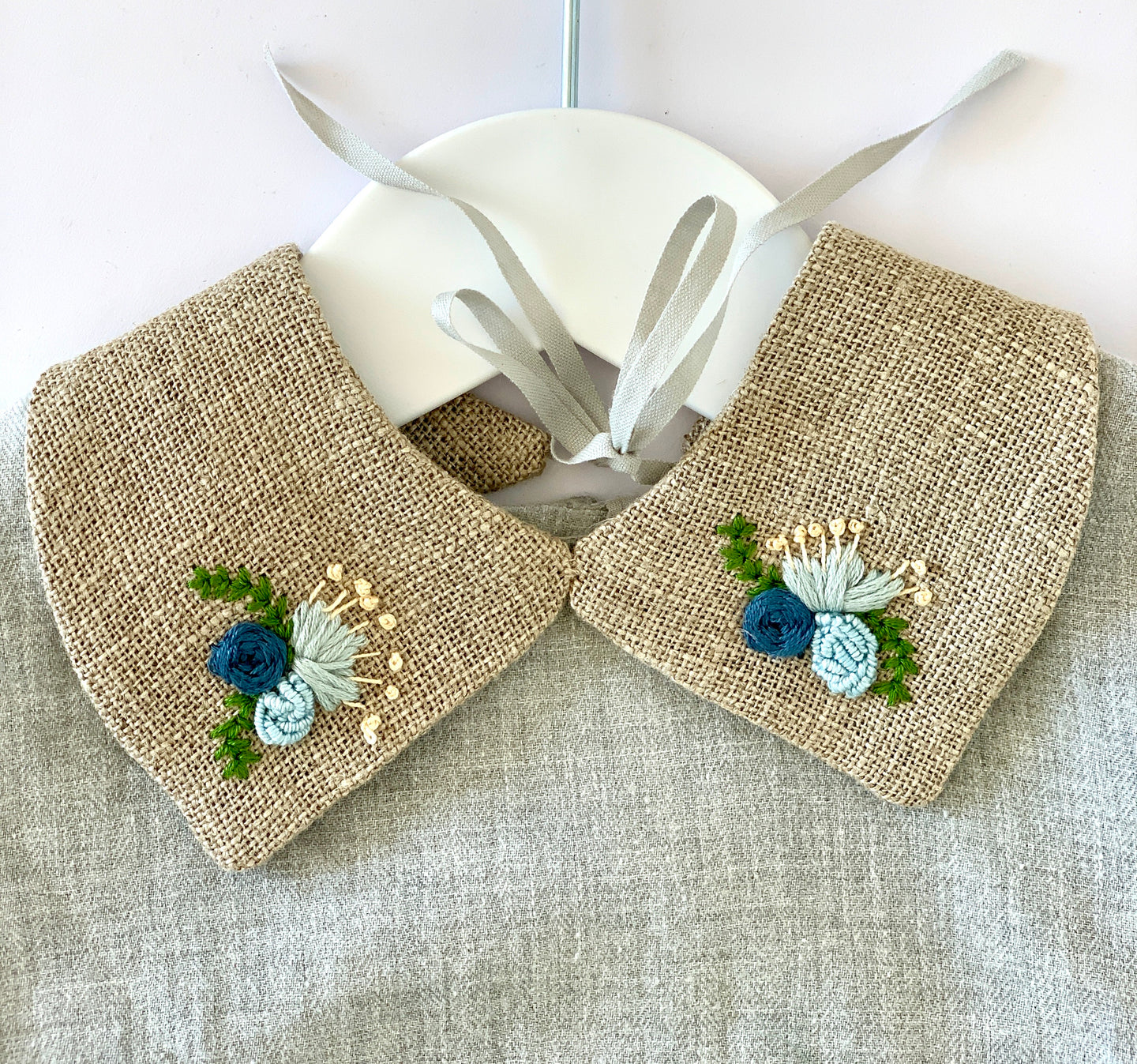 Handmade Linen Detachable Collar - Reversible and adjustable.