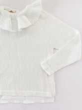 Knitted Jumper with frill collar - White