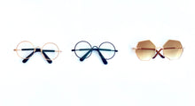 How cute are these sweet doll glasses to complement our beautiful doll collection of accessories? Learn through play empathy with this glasses, help your child emapathise with each other.