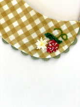 Beige Gingham Detachable Collar - Reversible and adjustable.