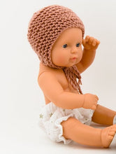 This cosy bonnet is hand knitted in Europe, specially designed for the 32 cm dolls, can fit dolls around 30 - 34 cm (11- 13 inch) Miniland, Minikane, Paola Reina Gordis and similar.