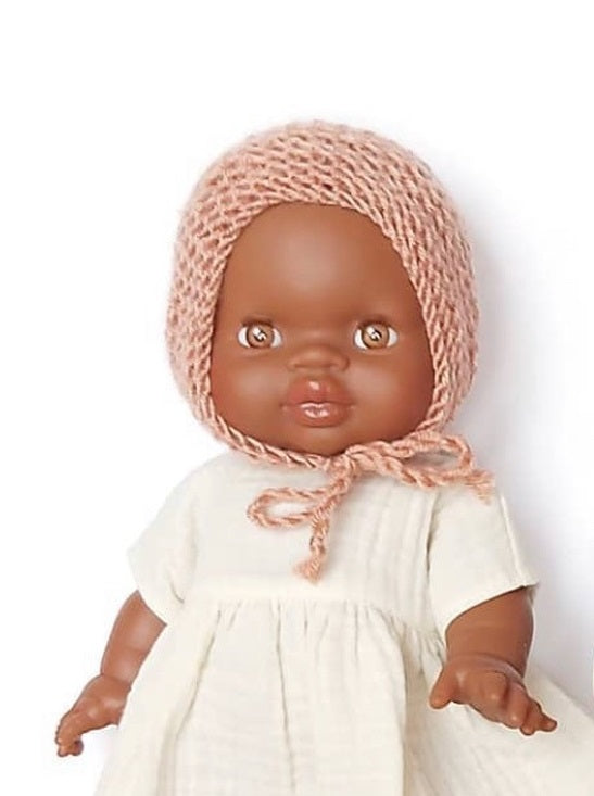 This cosy bonnet is hand knitted in Europe, specially designed for the 32 cm dolls, can fit dolls around 30 - 34 cm (11- 13 inch) Miniland, Minikane, Paola Reina Gordis and similar.