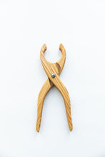 This hand-crafted Wooden Tools Set is incredible realistic and features tools with movable parts. Set includes: Saw, Ruler, Hammer, Box Cutters, Screwdriver, Wrench, Pliers and Linen travel / storage bag. Montessori wooden toys. Poltora Stolyara.