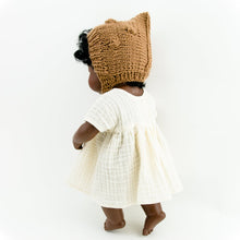 This cosy, textured doll bonnet is hand knitted in Europe, specially designed for the 38 cm dolls, but can fit dolls around 34 - 40 cm (13 - 15 inch) Miniland, Minikane, Paola Reina Gordis etc, has beautiful pixie shape with lovely popcorn details, just adorable!