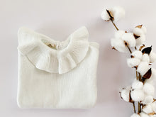 Knitted Jumper with frill collar - White