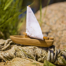 Wooden Sailboat -medium
